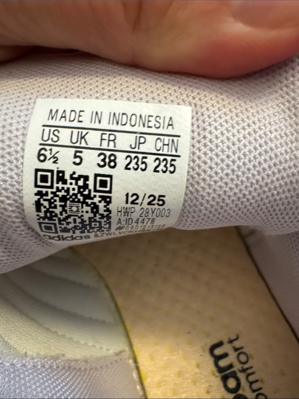 adidas Lavender Low-Top Sneakers with White Stripes - Picture 5 of 10